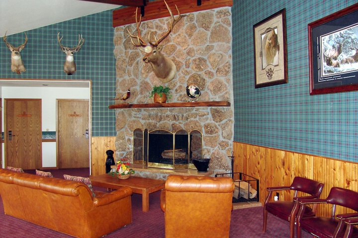 Room 16 of 40