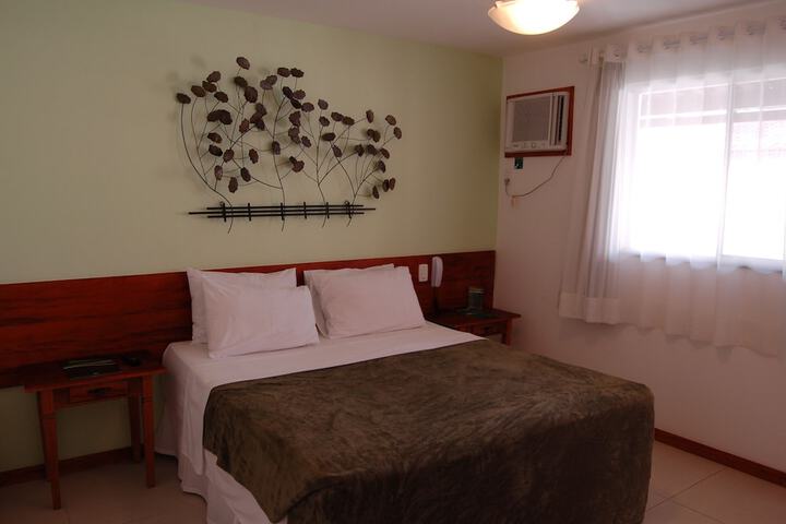 Room 8 of 43