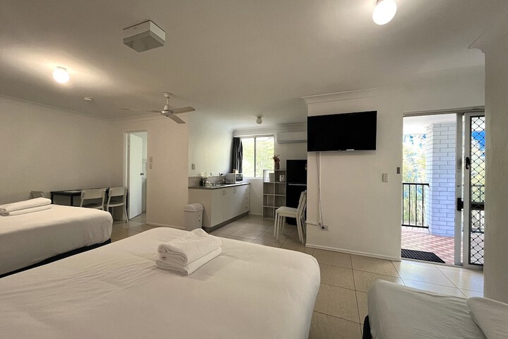 Room 43 of 93