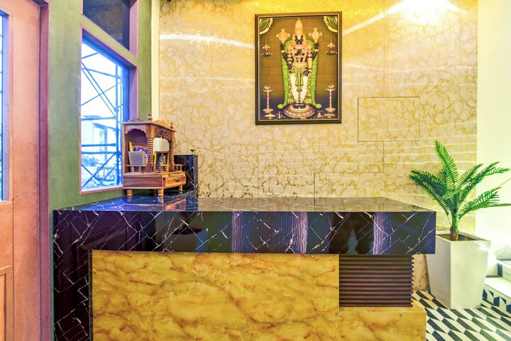 Hotel Interior 4 of 16