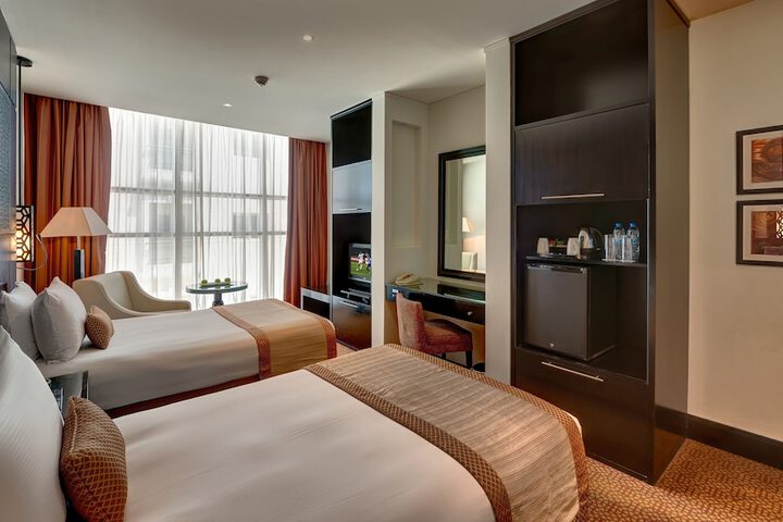 Room 86 of 211