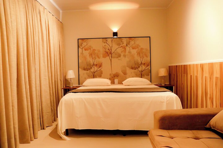 Room 35 of 60