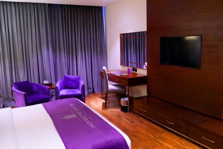 Room 17 of 42