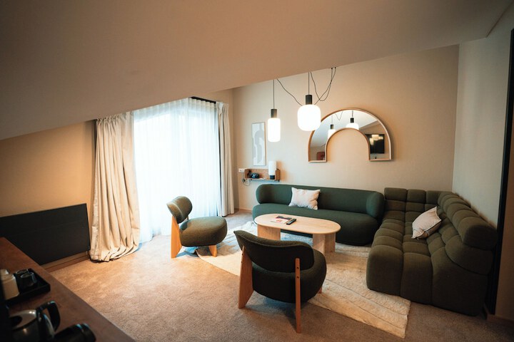 Room 39 of 128