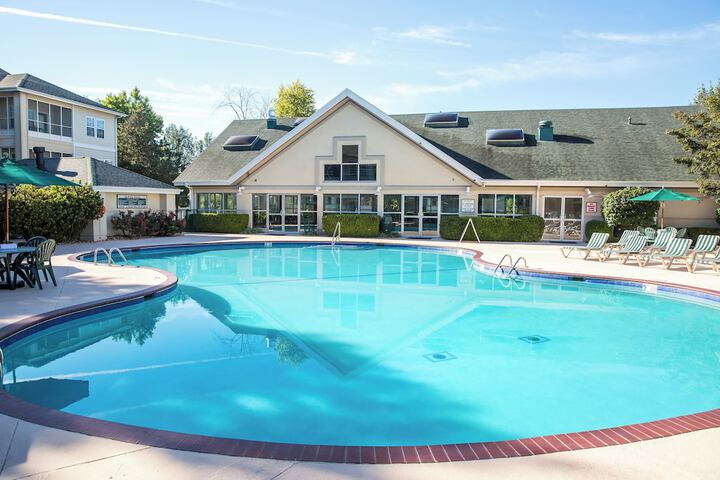 Pool 42 of 71