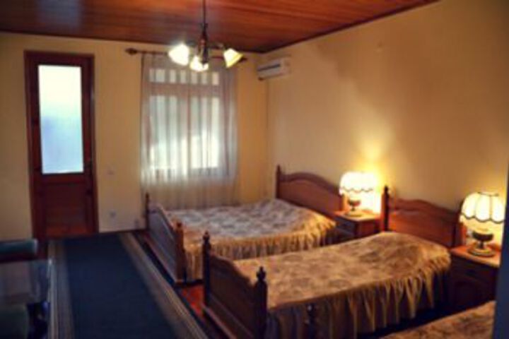 Room 21 of 43