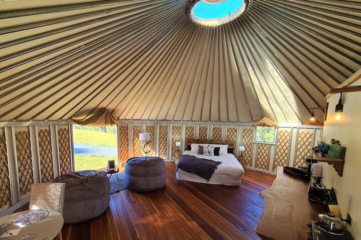 Room 2 of 20