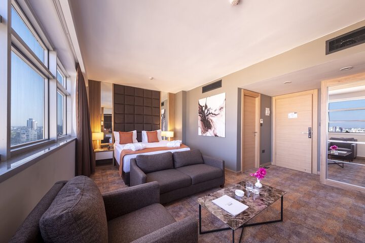 Grand Sapphire City Hotel