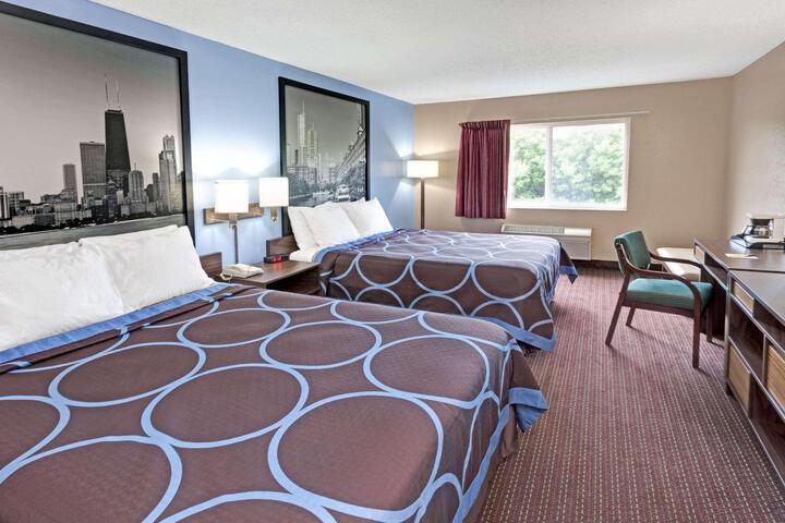 2 Queen Beds (4 of 8)