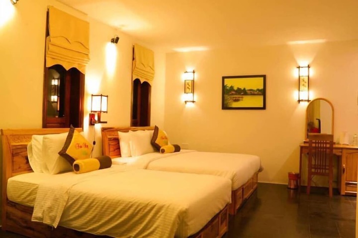 Room 20 of 65