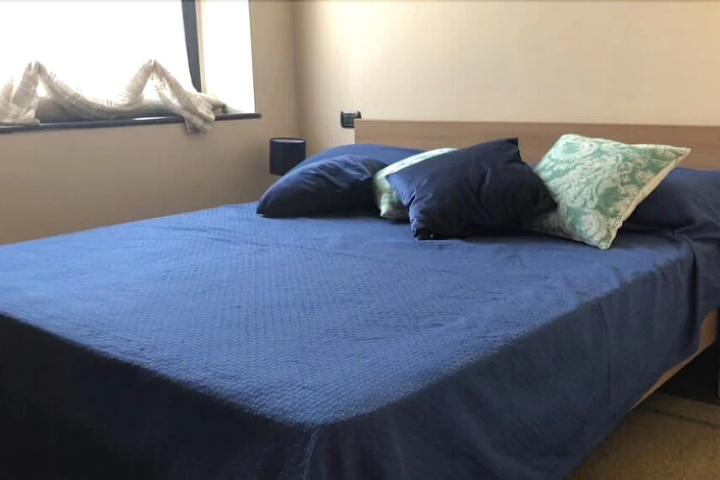 Room 5 of 13