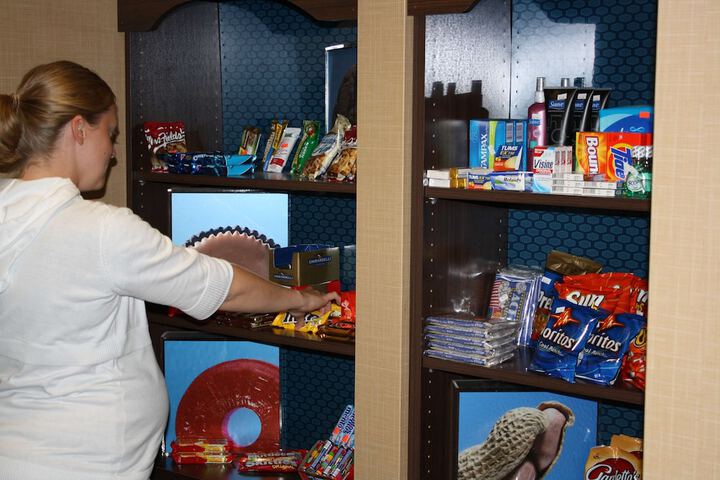 Snack bar
