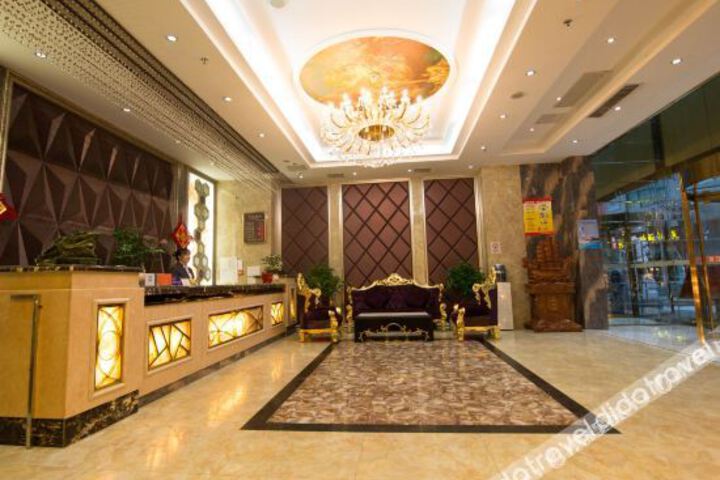 Hotel Interior 17 of 24
