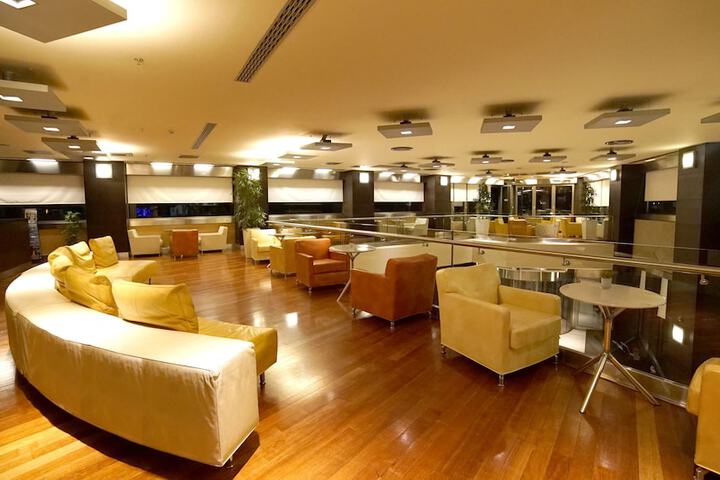 Hotel Lobby