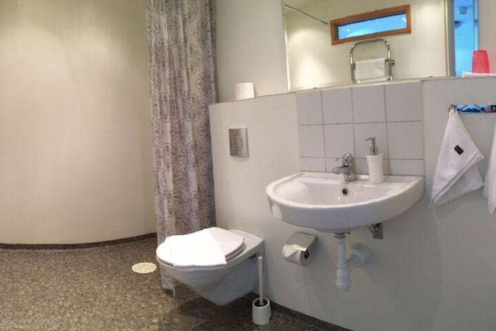 Room 16 of 55
