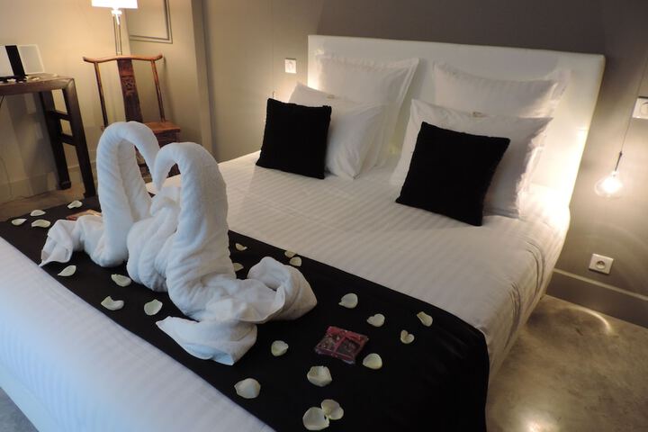 Room 10 of 53