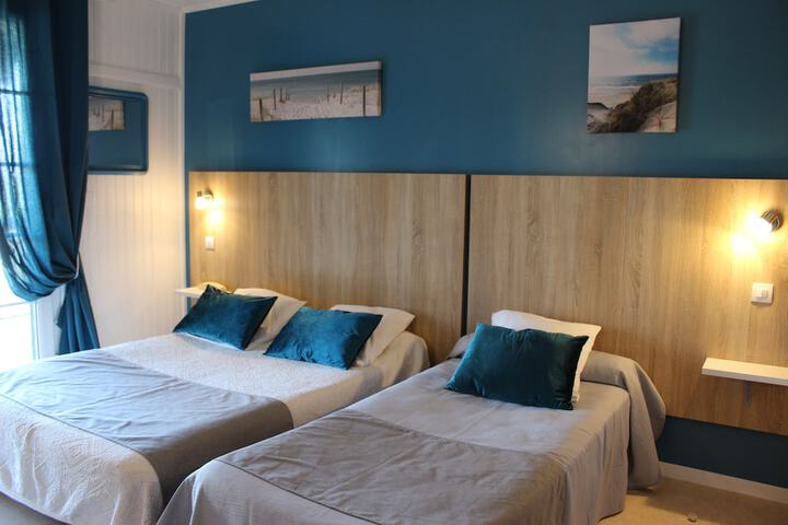 Room 15 of 44