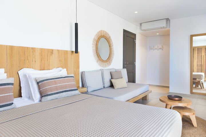 Room 121 of 294