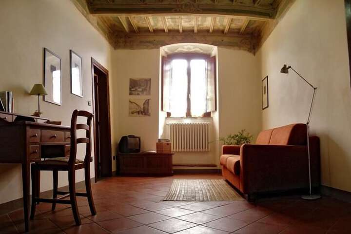 Room 20 of 32