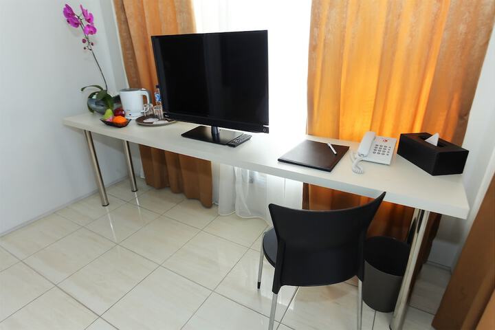 Room 16 of 31