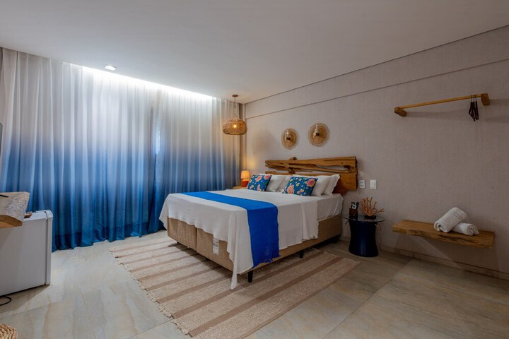 Room 2 of 86