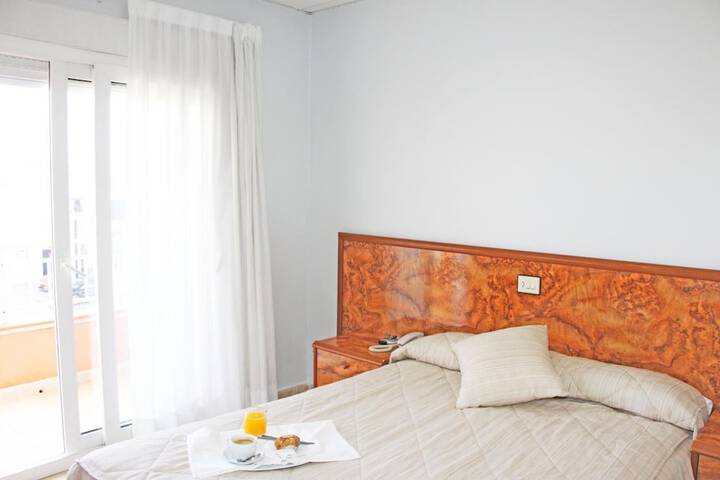 Room 10 of 30