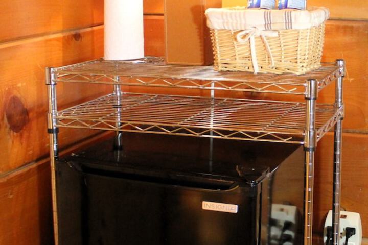 Mini-refrigerator