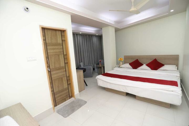 Room 2 of 12