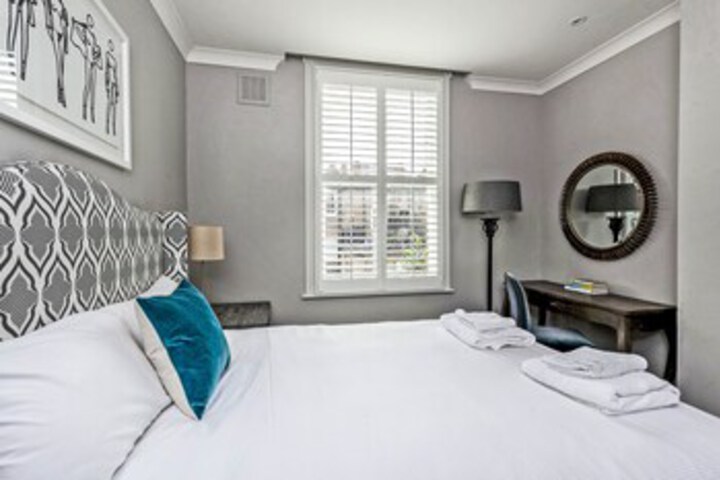 Room 21 of 26