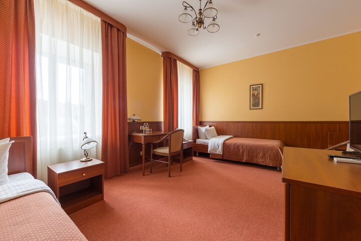 Room 4 of 59