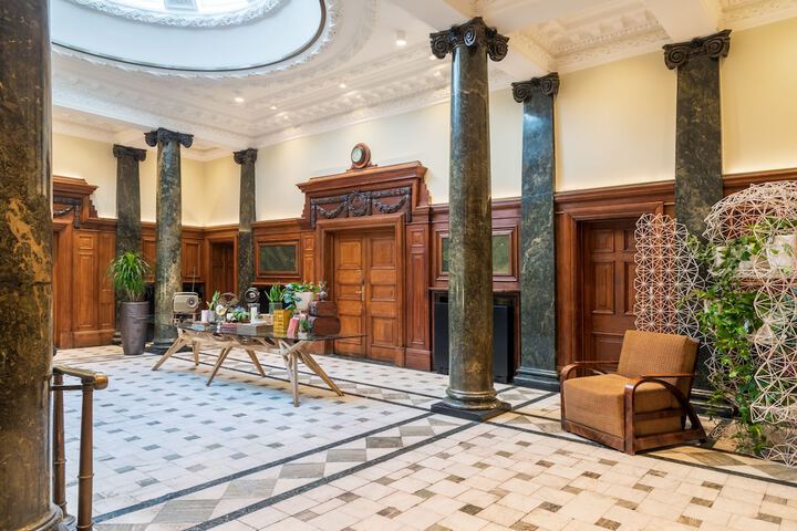 Hotel Lobby