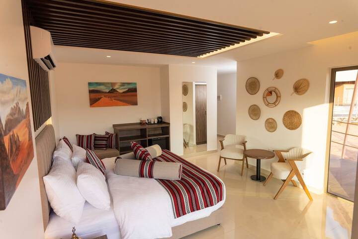 Room 14 of 160