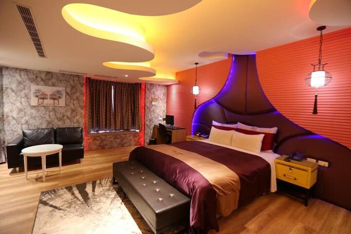 Room 20 of 70