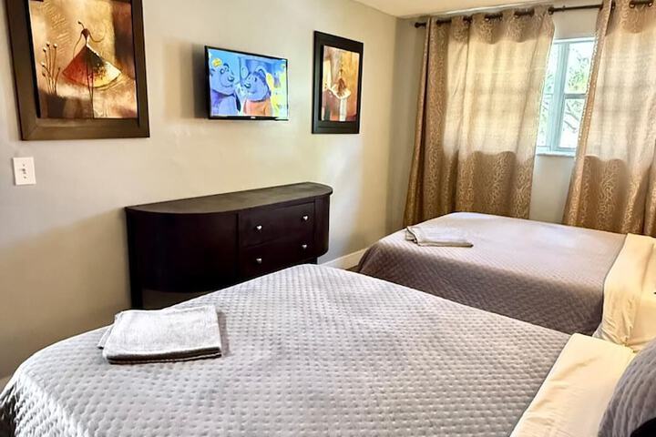 Room 22 of 81