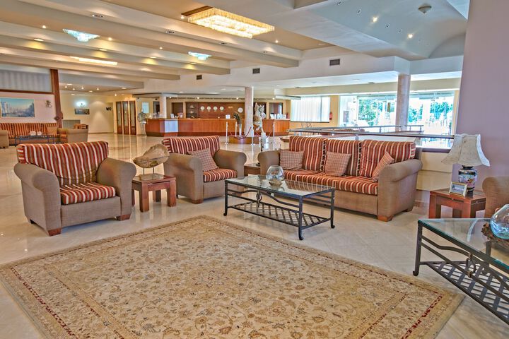 Hotel Interior 11 of 229