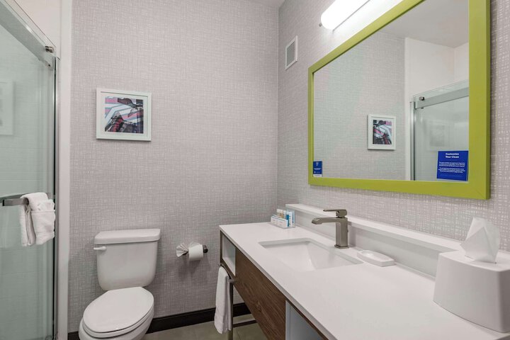 Bathroom shower