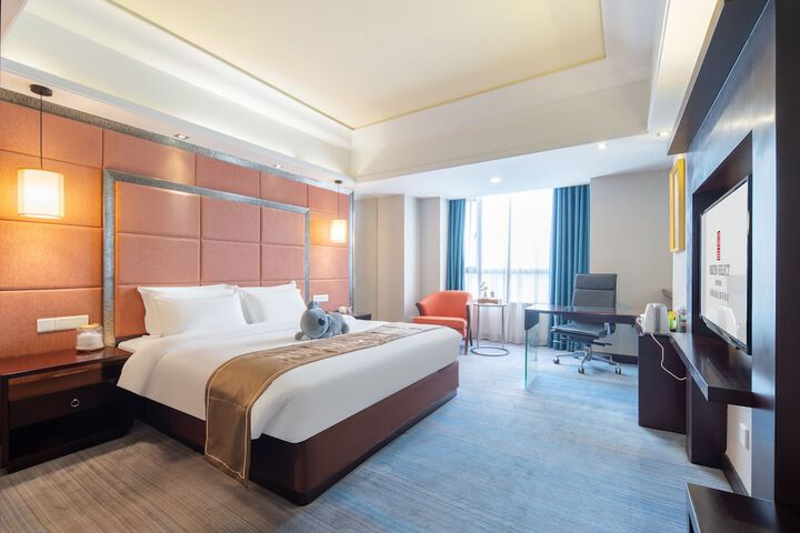 Room 8 of 71