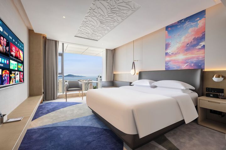 Room 8 of 26