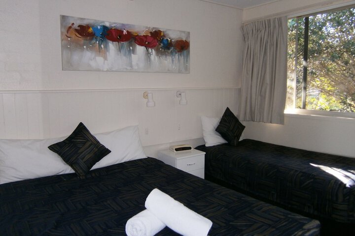 Room 3 of 21