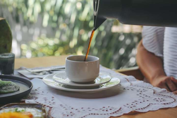 Breakfast/Coffee Service 86 of 110