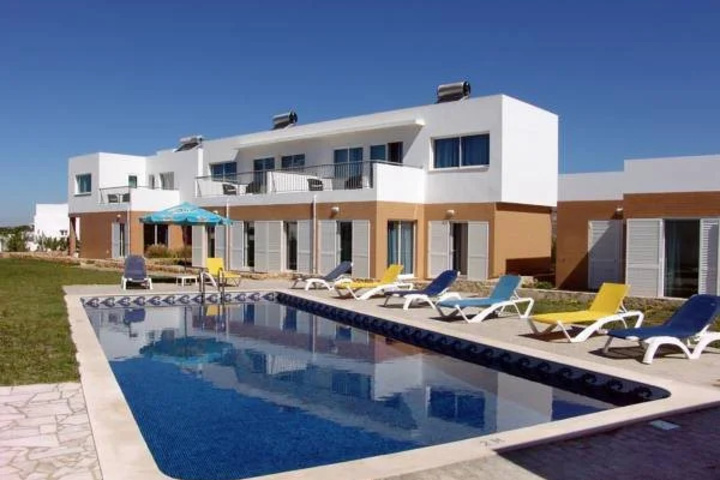 Pool 8 of 13