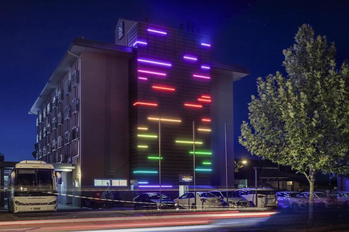 Hotel 124 of 125