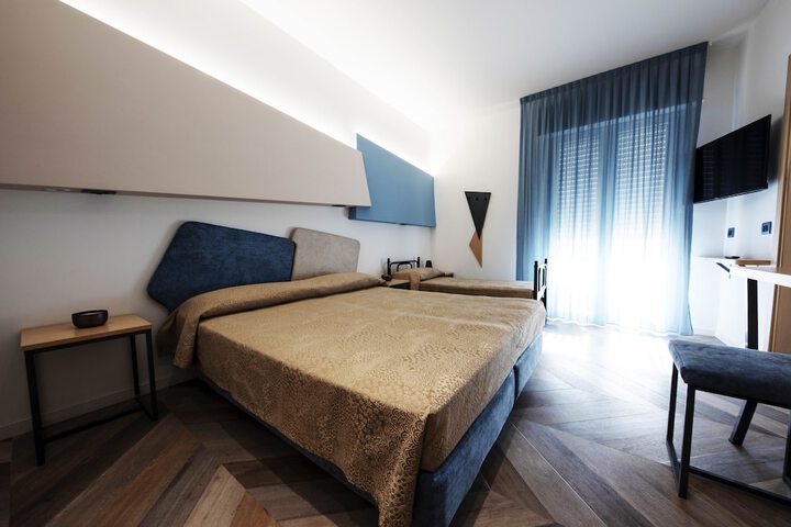 Room 21 of 70