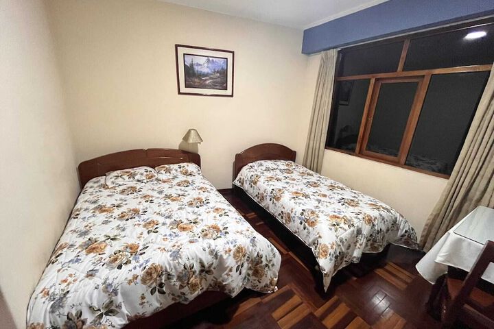 Room 12 of 20