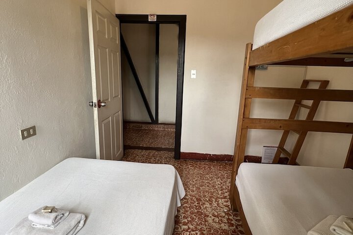 Room 18 of 71