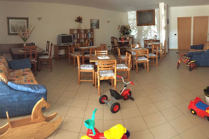 Room 19 of 24