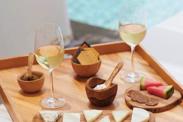 Dining Photos