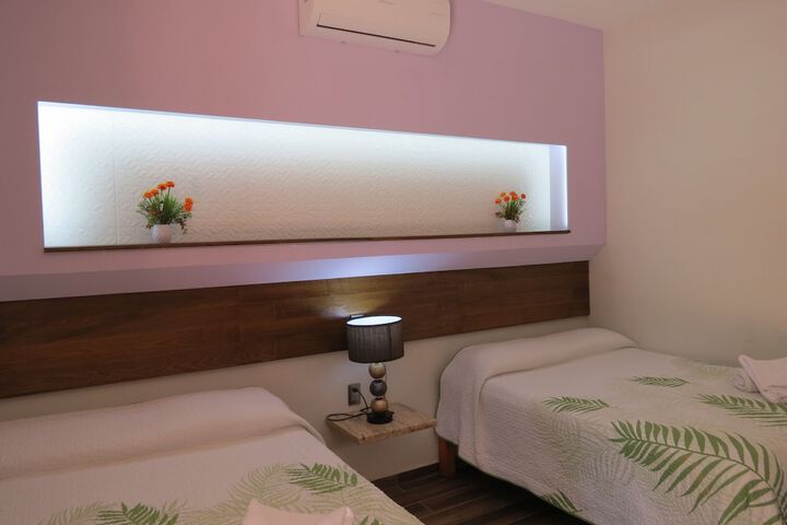 Room 77 of 174