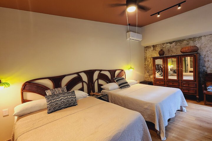 Room 16 of 41