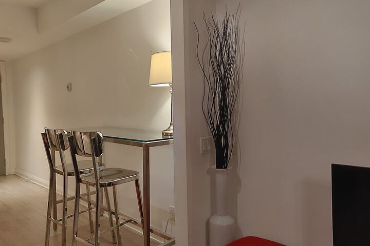 Room 16 of 29